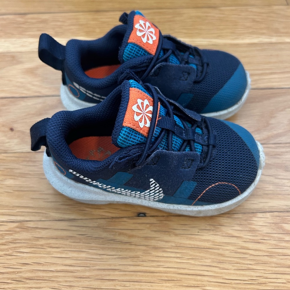 Nike Crater Impact Sneakers size 6